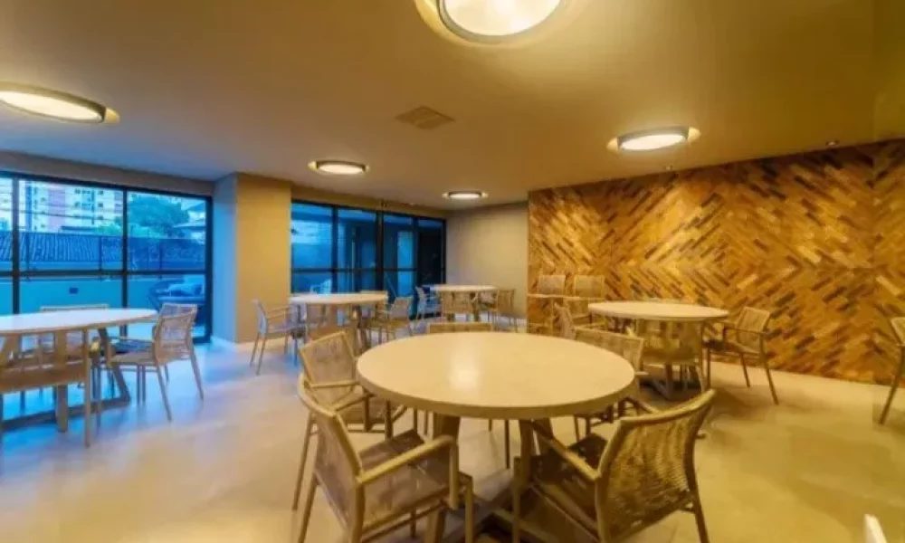 0002-129563618651797