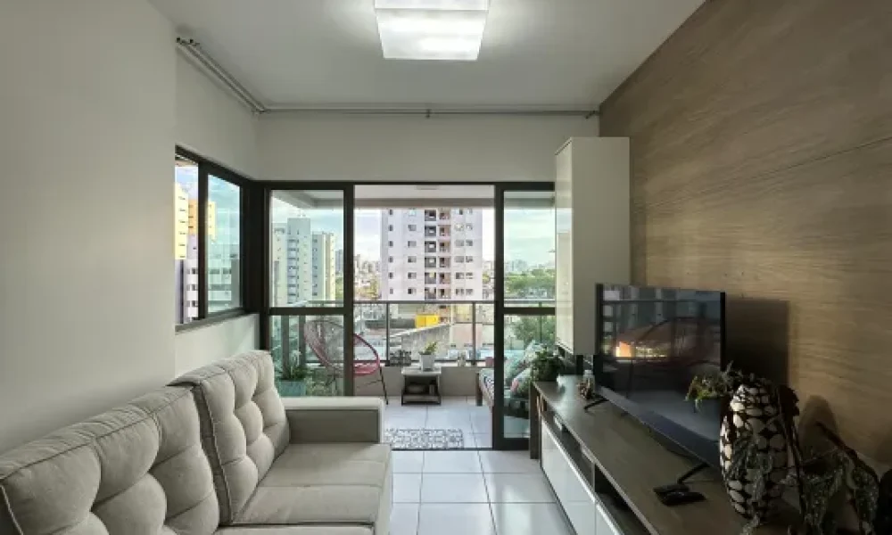 0003-836569128841013