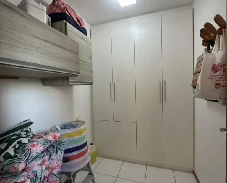 0003-839558120979489