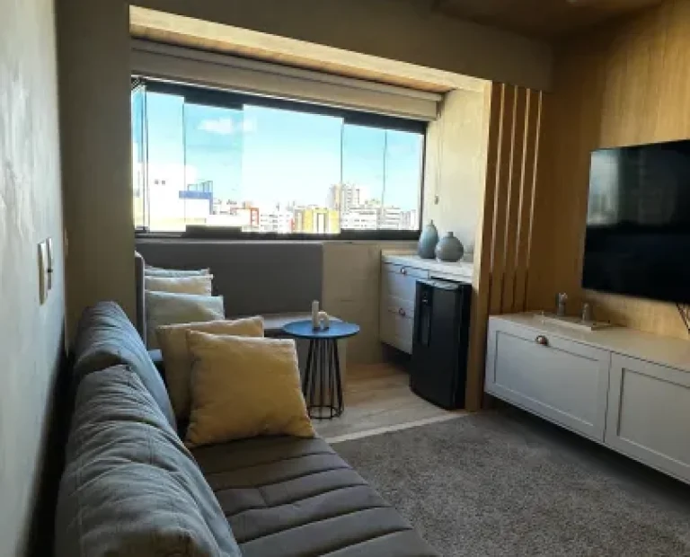 0006 - 328543493361859